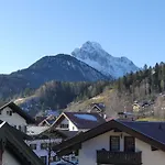 Апартаменты Haus Spornitz Миттенвальд