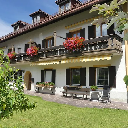 Haus Spornitz * Миттенвальд