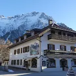 Haus Spornitz * Mittenwald