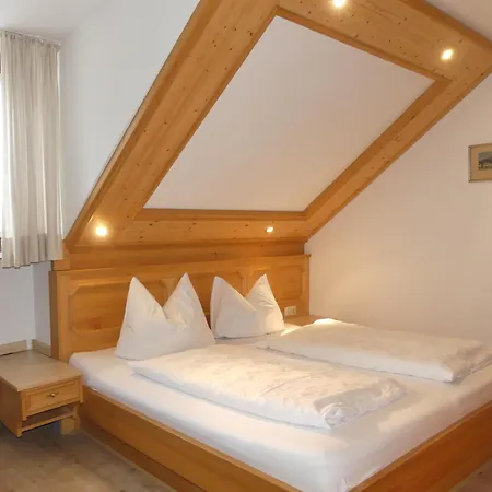 Apartment Haus Spornitz Mittenwald